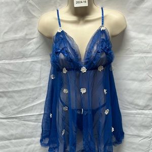 2pc white flower and blue lace lingerie